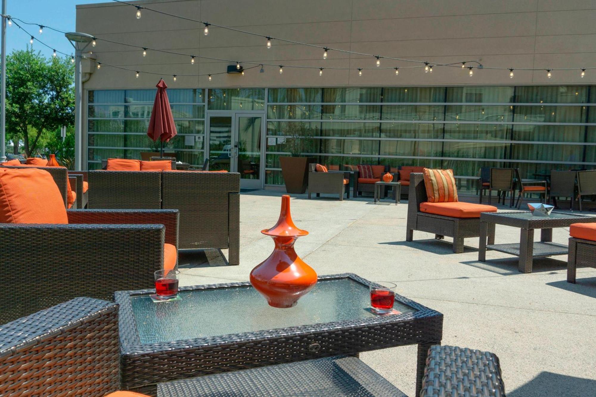 Courtyard Long Beach Airport Esterno foto